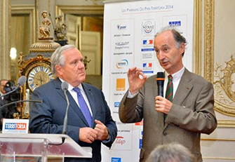 Le Sénateur Gournac et le Président De Boissieu Le Sénateur Gournac et le Président De Boissieu