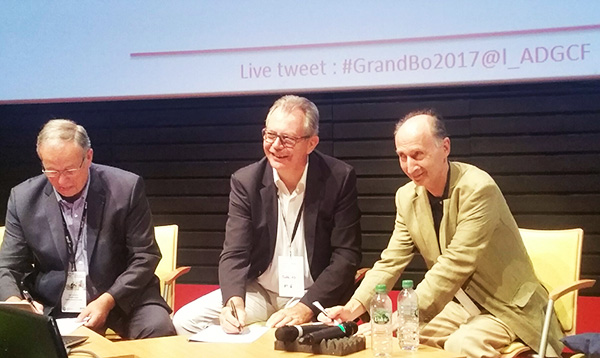 Signature de la convention entre Alain Gianazza (MNT), Pascal Fortoul ( ADGCF) et Jean-Luc de Boissieu (SMACL Assurances)